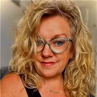 800+ "Samantha Sam" profiles