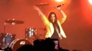 Stands d'informations la fête de la jeunesse, c'est aussi l'occasion de t'informer auprès des associations partenaires qui proposeront des quizz… Arques Plus De 20 000 Personnes Pour La Fete De La Jeunesse Avec Pauline Magic System Collectif Metisse