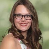 Anna Grabowski's Instagram, Twitter & Facebook