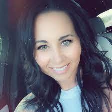 Heather Drayton's Instagram, Twitter & Facebook