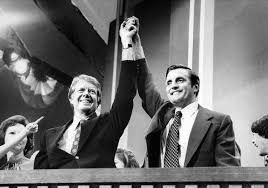 Eleanor mondale died of brain cancer in 2011, but has always said she and clinton were just friends. F9dvsadkonvbim