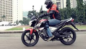 Cara cara menjaga keselamatan diri di jalan raya langkah langkah mengurangkan kemalangan jalan raya syarahan tentang langkah langkah mengurangkan kemalangan jalan raya yang berusaha tuan pengerusi course hero Inilah Cara Aman Berkendara Harian Dengan Sepeda Motor