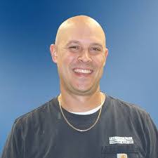 Steve Raley's Instagram, Twitter & Facebook