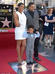 She rose to fame on the competition series american. A Teary Eyed Jennifer Hudson Is Leggy In White Frock As Son David Joins Her At Hollywood Walk Of Fame Ceremony Daily Mail Online