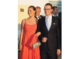 Der stockholmer modedesigner pär engsheden. Der Look Von Prinzessin Victoria Petra