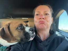 Melinda Roche's Instagram, Twitter & Facebook