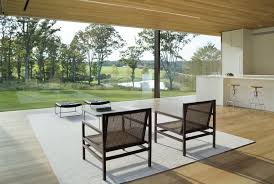 For bringing in the horizontal panoramic paysage on the south to the interior of the house, we chose to spread out the programs that this family wants and to use false walls and cite: Lm Guest House Desai Chia Architecture Archdaily