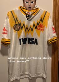 Official ig.please share and talk to us ✌️ kaizer chiefs is south africa's leading football team. Kaizer Chiefs Away Football Shirt 1990 1994
