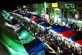 Pasar malam merupakan konsep pasar atau bazaar yang perniagaannya dimulakan pada waktu petang sehingga kepada waktu malam. Berpuasa Di Melaka Hiroarata