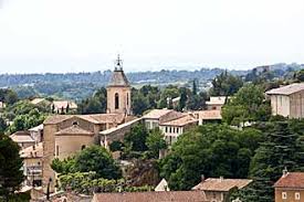La vocation de ce site est de partager des documents et des photos sur le thème du village de beaumes de venise. Beaumes De Venise A Visiter 84 Provence 7