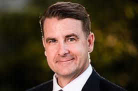 Kimberley Stuart's Instagram, Twitter & Facebook