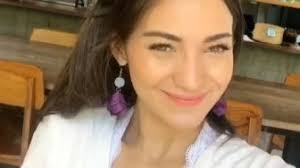 Profil artis cantik enzy storia sambal ijo share. Pacaran 4 Tahun Enzy Storia Dan Pacar Nikah Bulan Depan