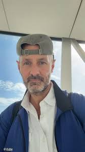 Lecce 🇮🇹 this Saturday ⁣ ⁣ Playing for the Humanite crew and alongside my  buddy @dan_mela Lookin forward! 🙏🤍 ⁣ #gilesesmith #stylenotfashion  #humanite #lecce