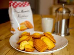 12 Best Foods To Buy From A French Grocery Store Paris Food French Supermarkets Food