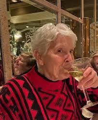 Sharon Madore's Instagram, Twitter & Facebook