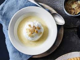 Franse Klassieker Ile Flottante Recept In 2020 Dessert Ideeen Vanillesaus Lekker