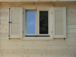 Image Portes Fen Tres Volets De Nos Constructions Bois Construction Bois Volet Bois Construction