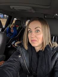 Are colorful makeup and big hair styles coming back?