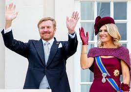 Vandaag, op prinsjesdag, staat onze koning naast koningin máxima (48), mét baard te. Willem Alexanders Baard Dit Vindt Maxima Ervan