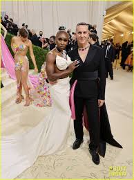 She is an actress and producer, known for bad times at the el royale (2018), harriet … Cynthia Erivo Is Dripping In Diamond At Met Gala 2021 Photo 4623415 2021 Met Gala Cynthia Erivo Jeremy Scott Met Gala Pictures Just Jared