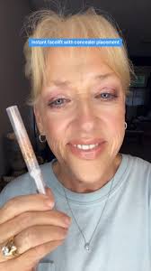How to Use The Ellen Tracy Flawless Concealer Wand