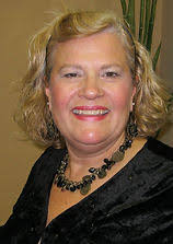 Lucinda Ramsey's Instagram, Twitter & Facebook