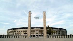 Hertha bsc plays in the bundesliga, the top tier of german football. Hertha Bsc Stadion Plan Steht Auf Der Kippe