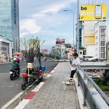 Willi wilden mit dem pony durch die eifel. Wilde Weiber In Vietnam