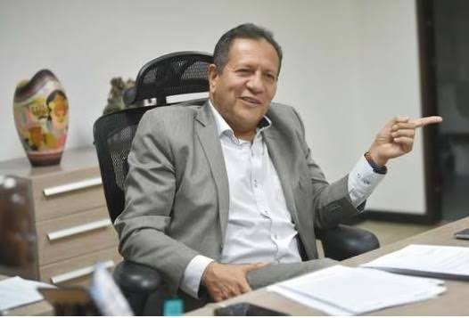 Procuraduría suspendió por tres meses al Superintendente de Subsidio  Familiar, Luis Guillermo Pérez Casas - ELHERALDO.CO