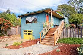 She provides some great posts detailing various home improvement projects she's done. 7 Home Improvement Projects For 10k Or Less Trulia S Blog