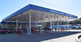 Traffic is pretty chaotic right now but i am sure it'll die down once the free car wash is over. Fast Easy Car Wash Car Wash Usa Express Foley