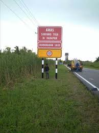 Papan tanda amaran kawasan sekolah dihadapan. Bintulu Info Papan Tanda Simpang Tiga Di Balingian Sudah Facebook