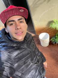 Rubén Cáceres  (@rubencacer3s)