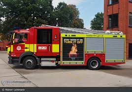 The london fire brigade (lfb) is the statutory fire and rescue service for london. Einsatzfahrzeug London Fire Brigade Dpl 216 Bos Fahrzeuge Einsatzfahrzeuge Und Wachen Weltweit