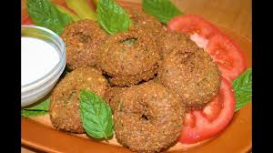 طريقة تحضير الفلافل واسباب قرمشتها وخف تها Crunchy Falafel Recipe شيف احمد Falafel Recipe Recipes Lebanese Recipes