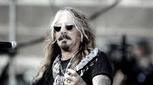 John cornell strop is dead, cause of death, r.i.p john cornell has died : John Corabi Hopes Chris Cornell Is In A Bette Place Music News Ultimate Guitar Com