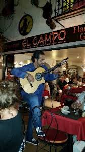 Durante la madrugada de este domingo, el cantautor chileno, claudio el gitano valdés, falleció luego del volcamiento del automóvil en que viajaba en concepción. Cantante Gitano Picture Of El Campo Saintes Maries De La Mer Tripadvisor