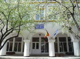 În unitatea școlară sunt înscriși elevi care provin din toate cartierele bucureștene, din comunele și județele limitrofe. Colegiul Mihai Bravu Invatamant Sector 3