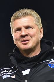 Effenberg wird Manager beim KFC Uerdingen