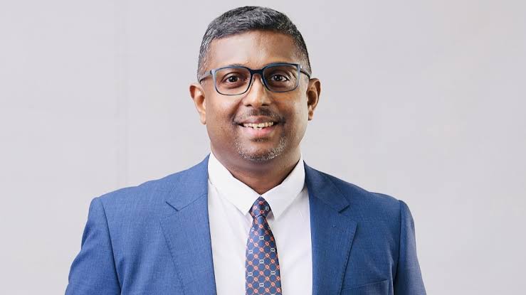 ලාෆ්ස් හෝල්ඩින්ග්ස් සමූහ කළමනාකාර අධ්‍යක්ෂ සහ සමූහ ප්‍රධාන විධායක නිලධාරී ලෙස ධනුෂ මුතුකුමාරණ පත් කරයි!