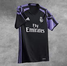 Purple with white, what are your thoughts? Real Madrid 2016 17 Third Kit Unveiled
