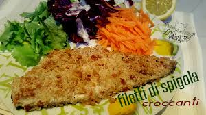 Cucinare la spigola può sembrare un gioco da ragazzi, ma ci sono alcuni errori da evitare assolutamente noi siamo del parere che la spigola, come tutto l'altro pesce, non debba essere cotta a lungo. Filetti Di Spigola Al Forno Con Mollichella Croccante Cucinare Chiacchierando
