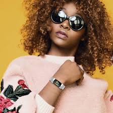 FitTurn Slim Band for Fitbit Charge 6/Charge 5 SmartWatch, Mesh Stainless  Steel Adjustable Watchband Feminine Strap Replacement Accessory Strap for  Charge 6/Charge 5 Fitness & Health Tracker (Silver) : Electronics