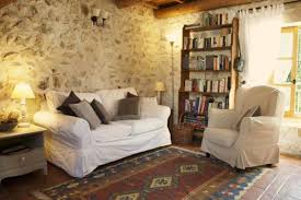 Bormio è la meta più raggiunta per chi vuole godersi la montagna da queste parti. Case Di Campagna Tanti Progetti Ed Ispirazioni Per Arredarle