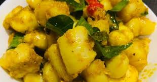 Sis masak sotong goreng kunyit, menu simple tapi sedap dan boleh menambah nasi. Resepi Telur Sotong Goreng Kunyit Senang Simple
