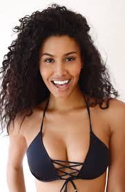 Leyna bloom possesses one of the finest physiques among other catwalk stars. Leyna Bloom On Twitter Trying To Be The 1st Trans Model Of Color Walk A Victoriasecret Fashion Show Transisbeautiful Leynabloom