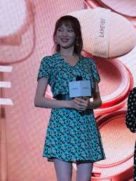 Born august 10, 1990) is a south korean model, actress and singer. We Got Some Beauty Tips From Popular Korean Model Actress Lee Sung Kyung Lifestyle Rojak Daily