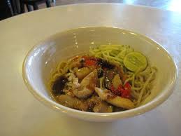 Sebetulnya saya tidak pernah makan daun pegaga walaupun. Nasi Kerabu Our Signature Dish Picture Of Madam Bee S Kitchen Kuala Terengganu Tripadvisor