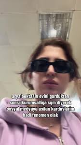 Arya Subscription Box Review Gay