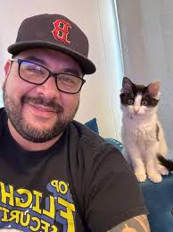 Goodmorning Princess Mittens.😊